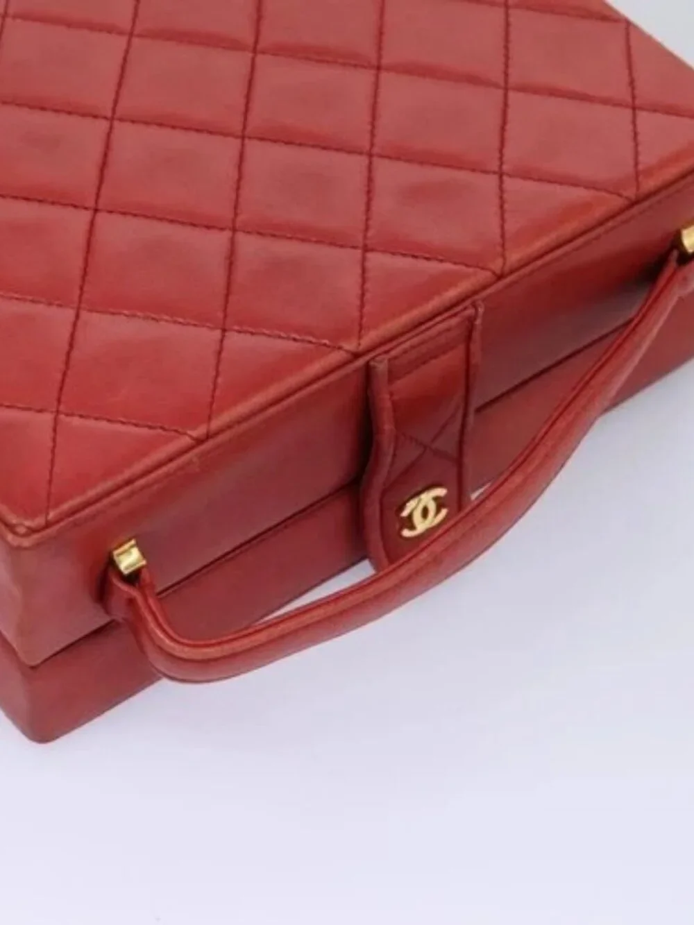 CHANEL Matelasse Hand Bag Lamb Skin 2way Red CC Auth 115600V